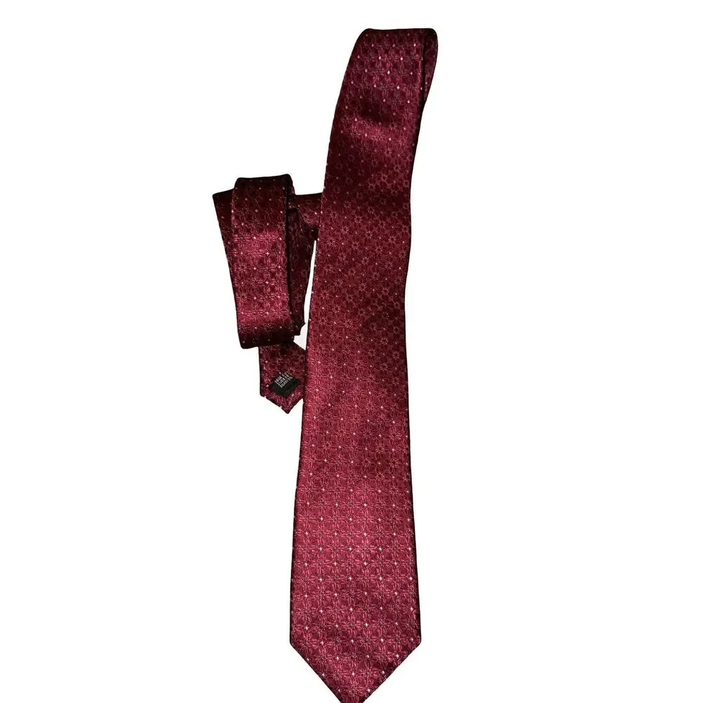 Cape Cod Neckwear Men's 100% Silk Tie ~ Red‎ ~ Floral ~ NEW MSRP: $49.50